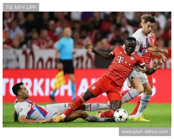 欧冠小组赛焦点：巴萨迎战拜仁 曼城力争小组头名势头强劲